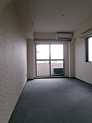 パレ・ドール文京メトロプラザI 8階ワンルームのリビング/ダイニング