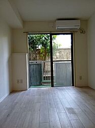 モナークマンション代々木上原 1階ワンルームのリビング/ダイニング