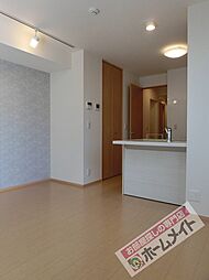 アネスティー 302 3階ワンルームのリビング/ダイニング