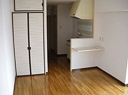 ユンゲルハイム原田 4 4階1Kのリビング/ダイニング