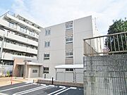 橋本駅より徒歩12分 築10年 4階建の賃貸物件