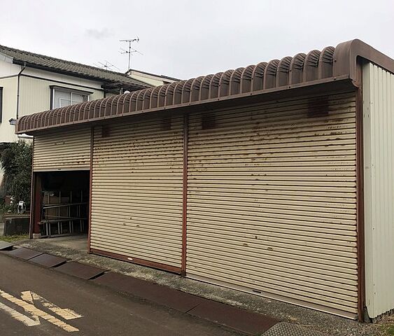 ホームズ 堀金2丁目屋根付き駐車場 1階 4の月極駐車場 物件番号 取扱い不動産会社 株式会社リビングギャラリー 長岡センター