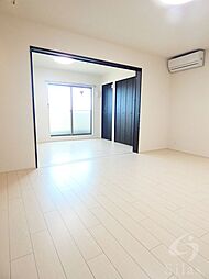 JR片町線(学研都市線) 鴻池新田駅 徒歩13分の賃貸アパート 2階1LDKのリビング/ダイニング