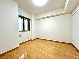 ベルファミーユ高根台II 4階1LDKのリビング/ダイニング