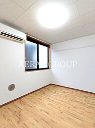 グローリエ 2階1Kのリビング/ダイニング