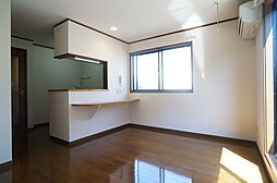 マノワール 101 1階ワンルームのリビング/ダイニング