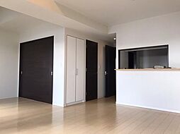 ジェネシティ サンライトコート 14階2LDKのリビング/ダイニング