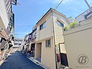 阿倍野駅より徒歩3分 築56年8ヶ月 2階建の賃貸物件