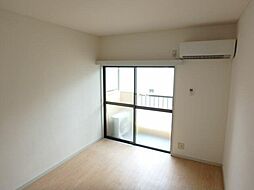 ユニバーサル用賀ハウス 2階1Kのリビング/ダイニング