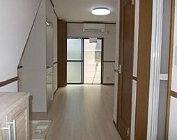 シャンブルマキ 1階ワンルームのリビング/ダイニング