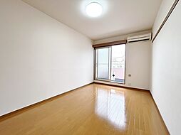 Ｓｏｕｔｈ　Ｂｅａｒ 202 2階1Kのリビング/ダイニング