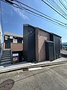 二俣川駅より徒歩11分 築4年6ヶ月 2階建の賃貸物件