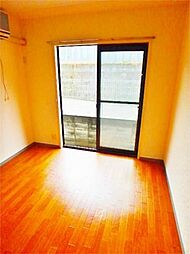 グリーンウッド 1-203 2階1Kのリビング/ダイニング