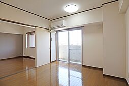 並木ガーデンヒルズ 502 5階2DKのリビング/ダイニング