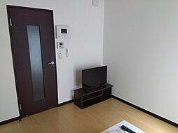 レオネクストエムエスケイIII 1階1Kのリビング/ダイニング