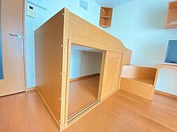 レオパレスYUTAKA 1階1Kのリビング/ダイニング