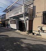 上野芝駅より徒歩9分 築57年10ヶ月 2階建の賃貸物件
