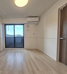 アリヴィオI 1階2LDKのリビング/ダイニング