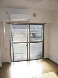 戸山イーストヒルズ 2階1Kのリビング/ダイニング