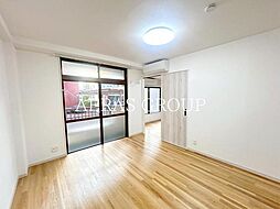 東京アパートメント 1階2DKのリビング/ダイニング