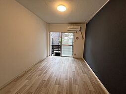 コンフォスタジオ永山 313 3階ワンルームのリビング/ダイニング