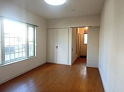 セントラルハイム 106 1階ワンルームのリビング/ダイニング