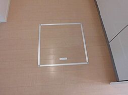 エミネンス A 1階2LDKのリビング/ダイニング