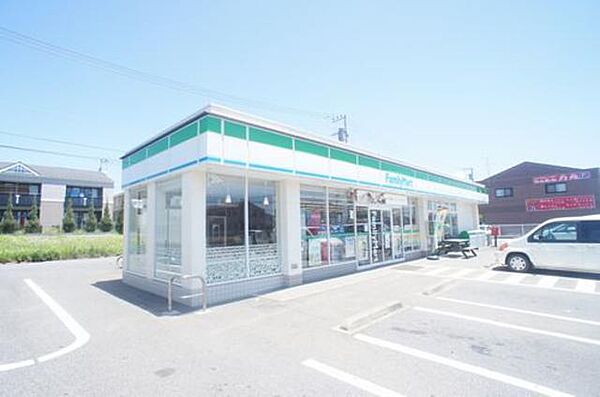 detached 茨城県常総市内守谷町きぬの里１丁目6-3

地図を見る
