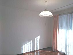 クリオレミントンヴィレッジ国立 7階4LDKのリビング/ダイニング