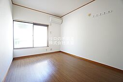 Ｔ−フラッツ 203 2階1Kのリビング/ダイニング