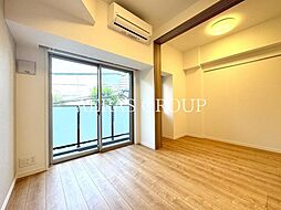 コンフォリア・リヴ新中野サウス 807 8階1DKのリビング/ダイニング