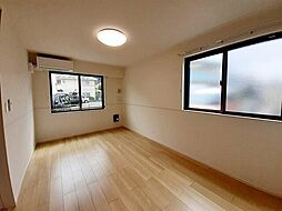 アライブ 1階1LDKのリビング/ダイニング