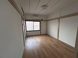 小崎邸貸家 3DKのリビング/ダイニング