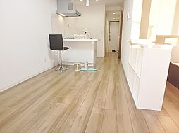 エヌズハウス矢部 303 3階ワンルームのリビング/ダイニング