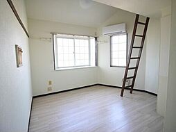 サンラザール長沼 102 1階ワンルームのリビング/ダイニング