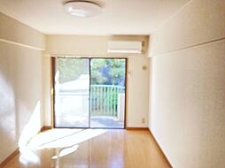 グリーンパレス 304 3階ワンルームのリビング/ダイニング