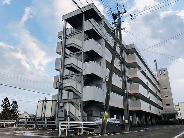 ファインプラザ 7 新潟県三条市南新保 賃貸マンション1k 2階 27 62 株式会社リビングギャラリー 燕三条 駅前店 の詳細情報 賃貸スタイル 物件id