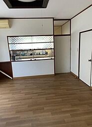 大穴北38貸家 4DKのリビング/ダイニング