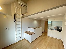 コルティーレ南久が原 203 2階ワンルームのリビング/ダイニング