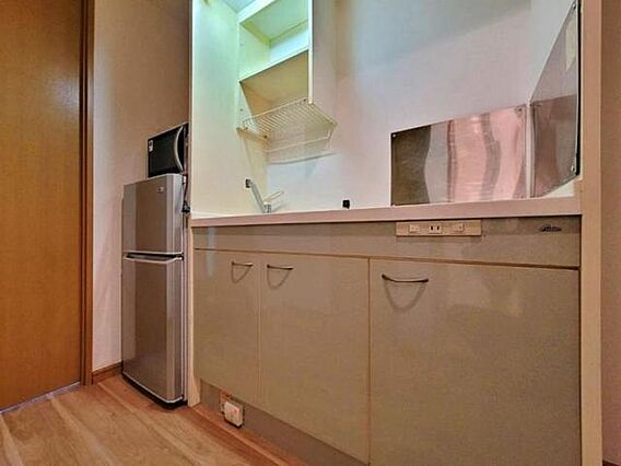 ブレッザ_内装_3