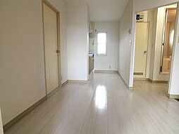 センチュリーカーサ中島 102 1階3DKのリビング/ダイニング