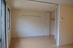 ゴルフォ・デ・コリナ B 1階2LDKのリビング/ダイニング