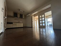 京王相模原線 南大沢駅 徒歩7分の賃貸マンション 1階3DKのリビング/ダイニング