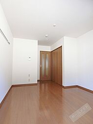 ミーティス ルーチェ 102 1階1Kのリビング/ダイニング