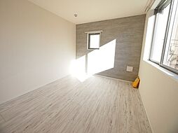 Mythos板橋新河岸 2階1Kのリビング/ダイニング