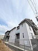 長瀬駅より徒歩5分 1階 築4年10ヶ月の賃貸物件