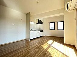 JR横浜線 八王子みなみ野駅 徒歩20分の賃貸マンション 3階2LDKのリビング/ダイニング