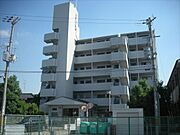 深井駅より徒歩16分 3階 築37年1ヶ月の賃貸物件