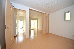 セレノコルソ 101 1階2DKのリビング/ダイニング