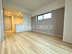 ジオエント上野稲荷町 401 4階2LDKのリビング/ダイニング